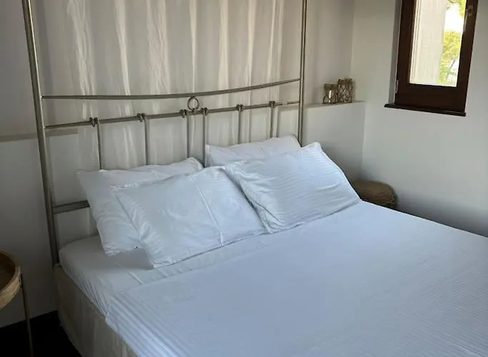 Maison O Poseidi * Посиди